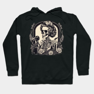 Skeleton hairdresser spooky halloween design Hoodie